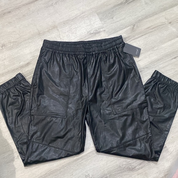 NWT Lysse Brisk Leather Jogger - Picture 3 of 10